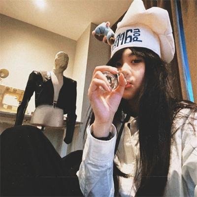 月亮与蛋糕